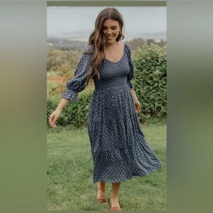 ISO XL Neuflora Everett Dress